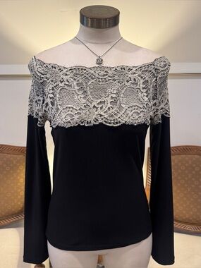 Vintage 90s Off-Shoulder Black Top with Cream Lace Trim Whimsygoth Grunge Fairy